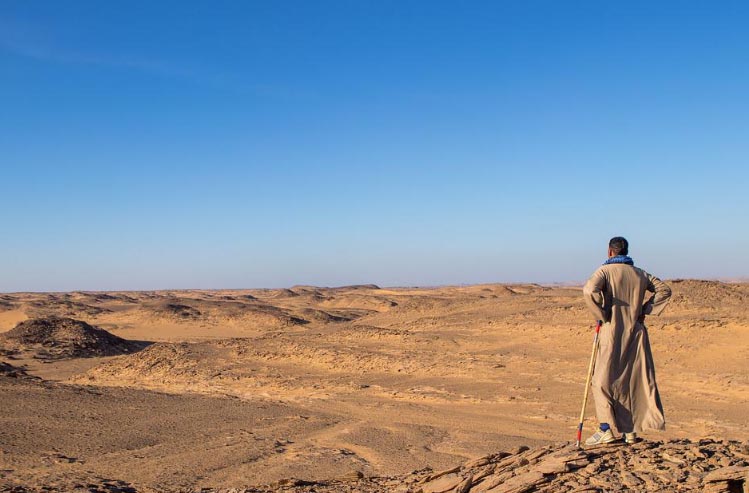 Male Travelers Wear in Egypt