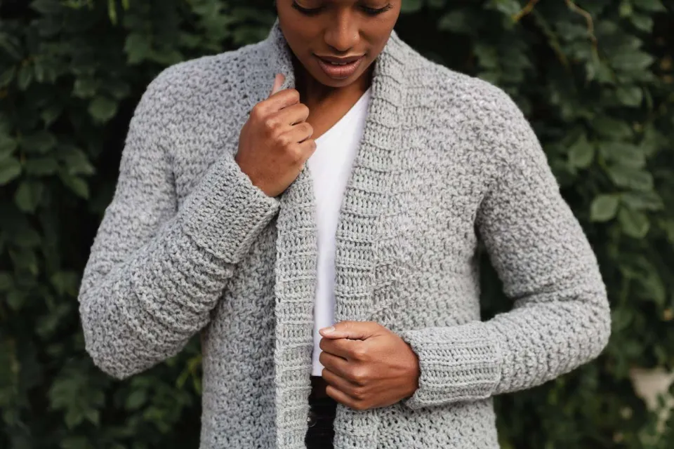 How to Style a Cardigan